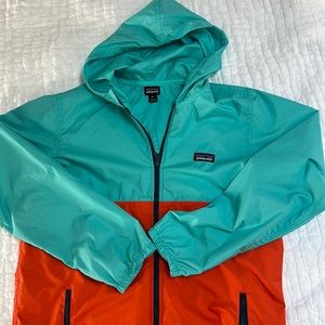 Kids XL Patagonia rain jacket windbreaker